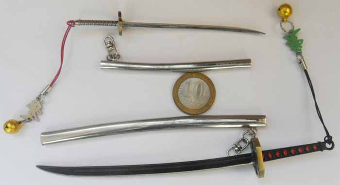 Самурайские мечи - брелоки (2 шт.)
